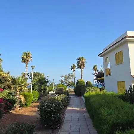 Barefoot House Prázdninový dům Larnaca