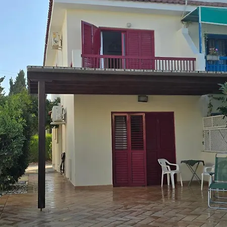 Barefoot House Prázdninový dům Larnaca