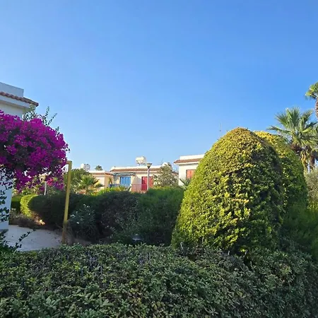 Barefoot House بيت للعطل