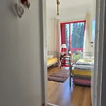 Barefoot House ラルナカ