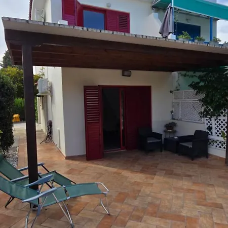 Barefoot House Сasa de vacaciones