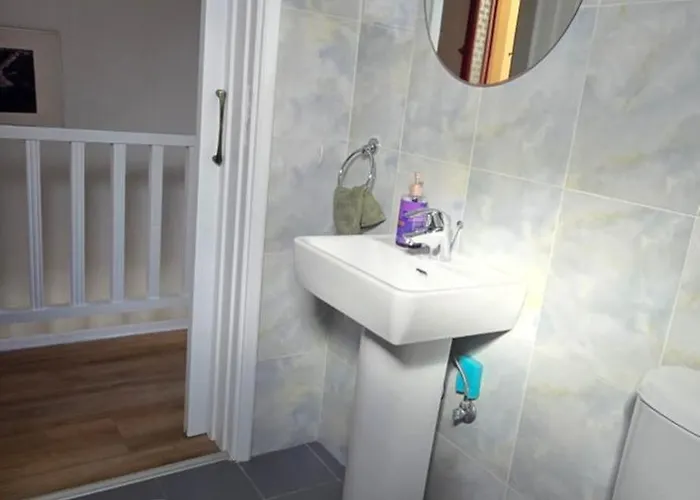 Дом отдыха Barefoot House *