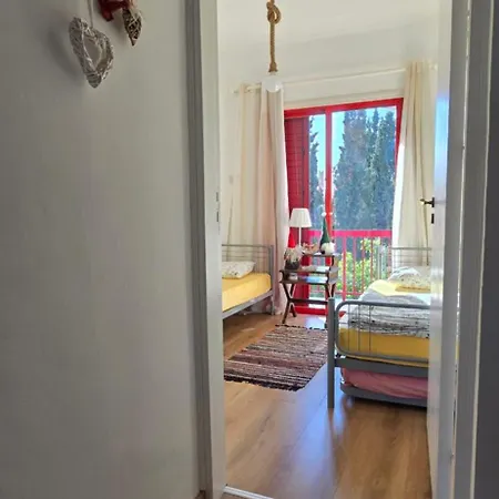 Barefoot House Ларнака